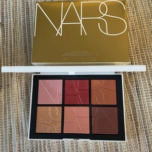 NARS All That Glitter Light Reflecting Cheek Palette